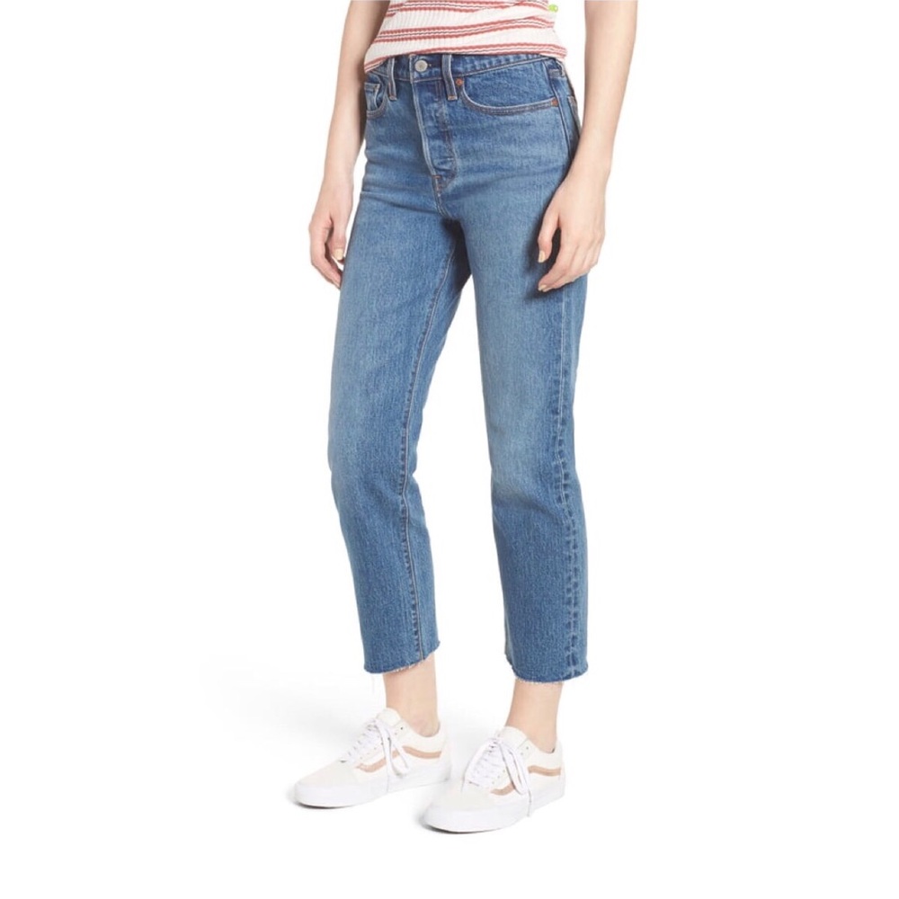 Levi’s Wedgie Raw Hem High Waist Straight Leg Jean